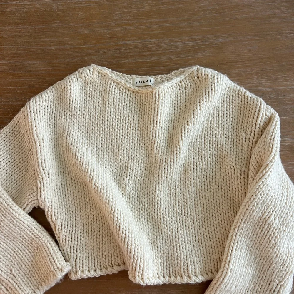 SOLAÍ the label Cream Knit Sweater - Picture 2 of 7